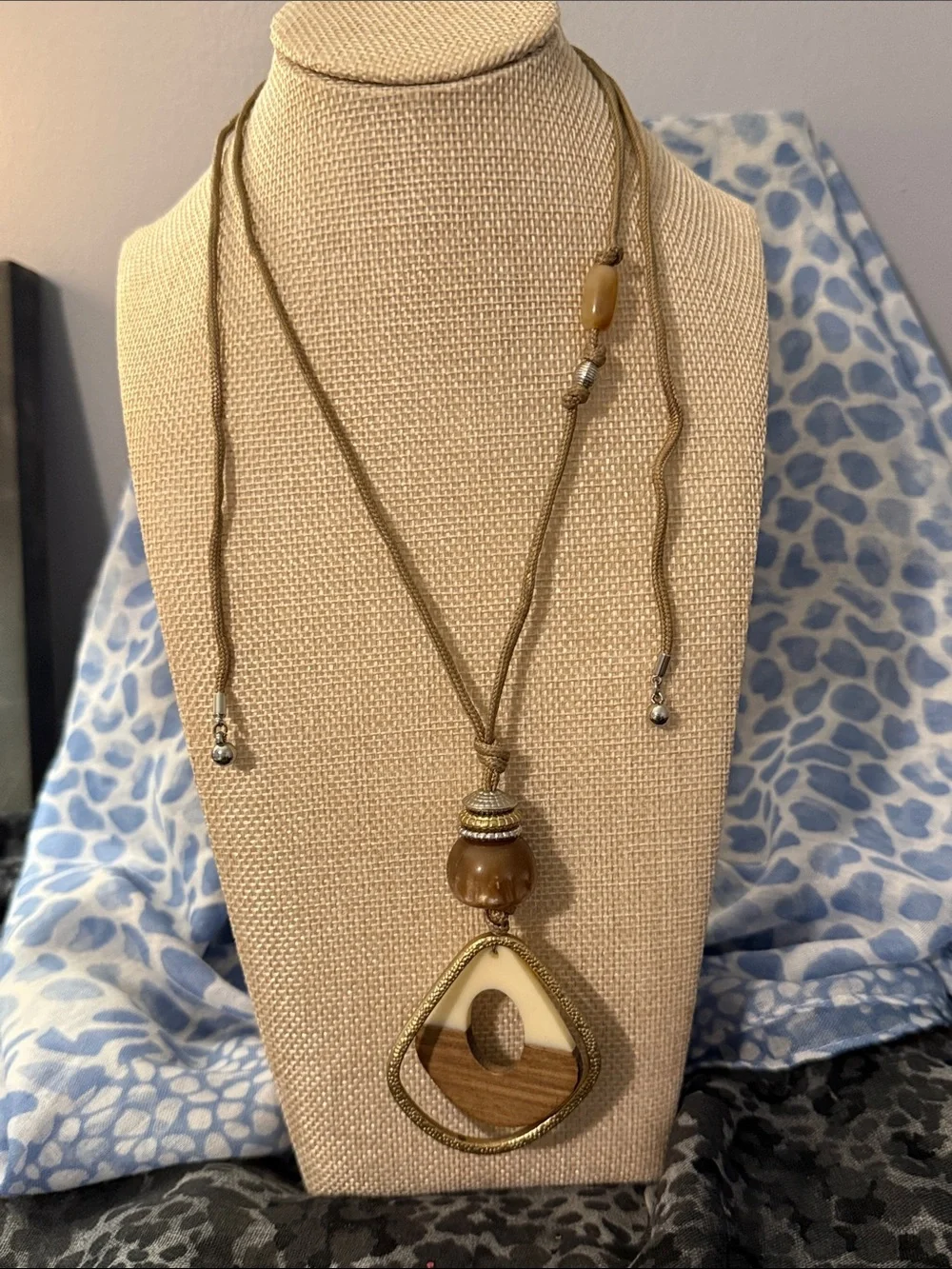 Boho Brown & Cream Pendant Necklace - Natural Wood Accent
